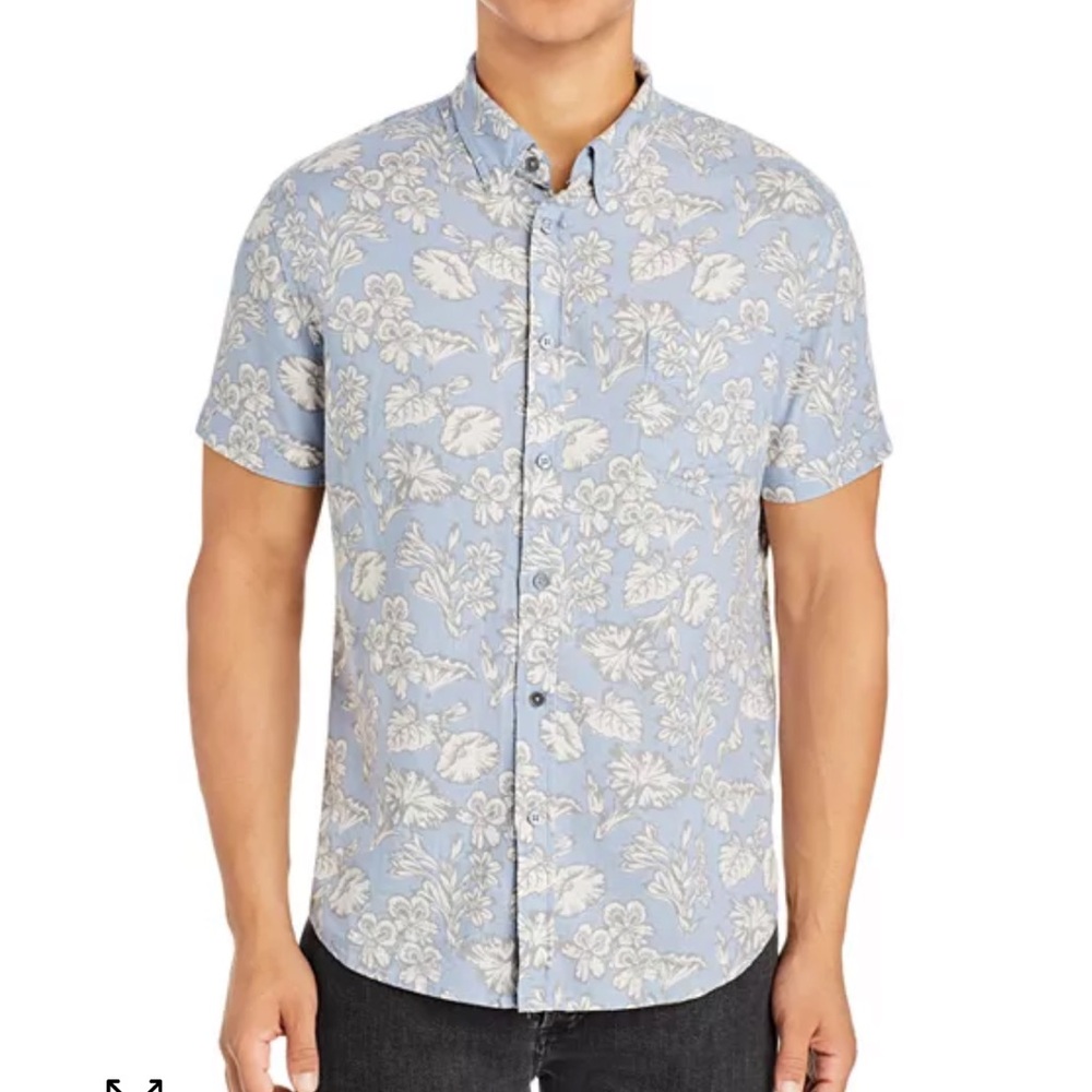 Rails Men's Blue and White Floral Shirt in XL